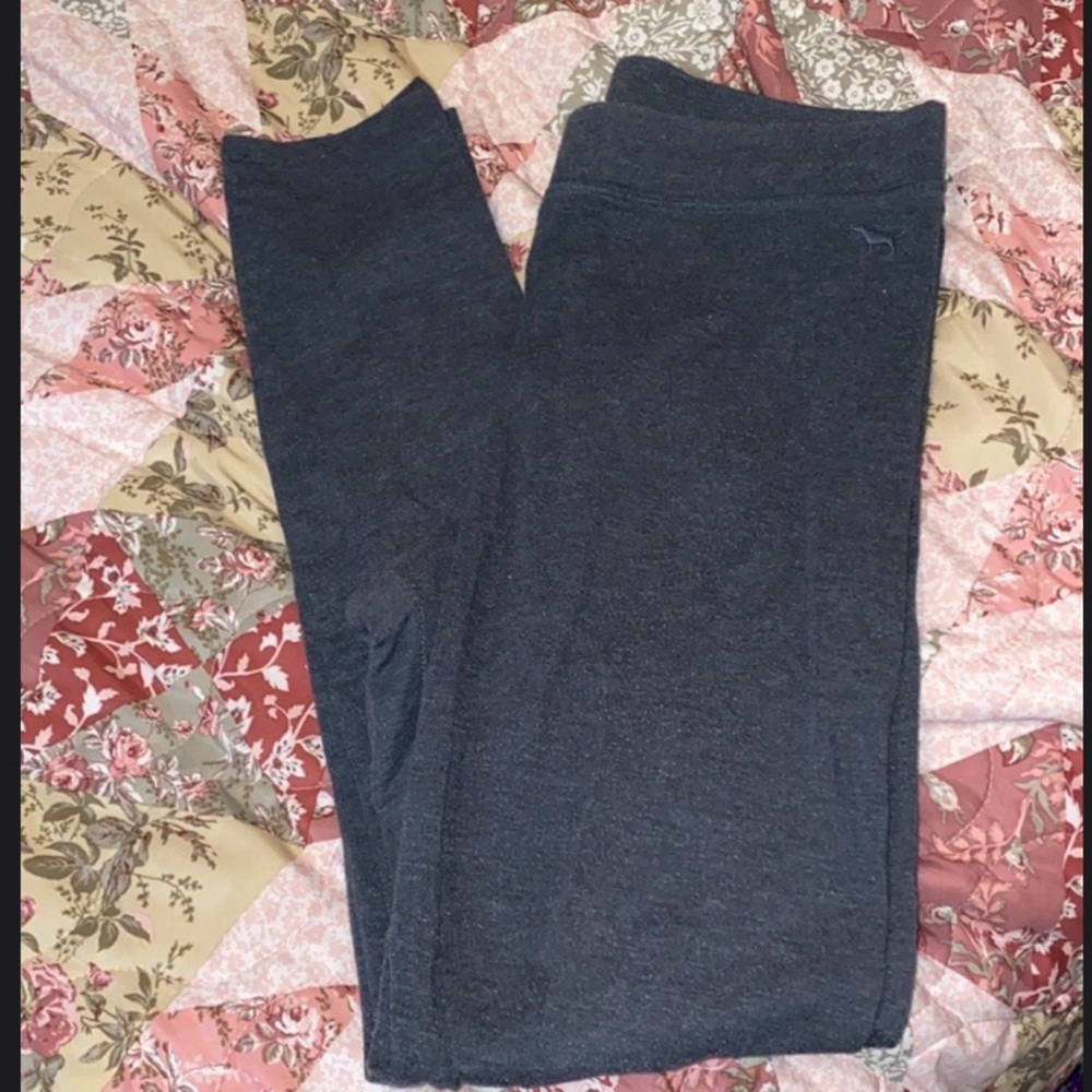 PINK Victoria’s Secret Leggings